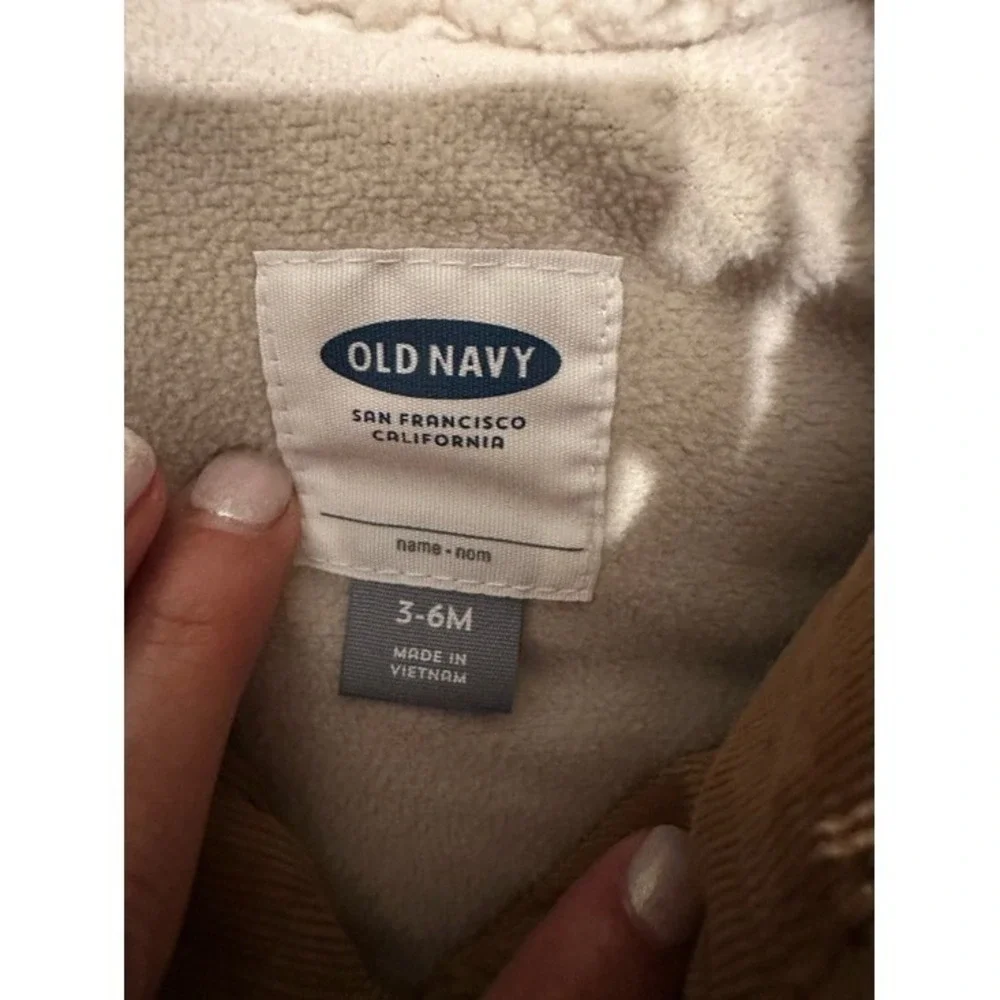 Old Navy Baby Sherpa Collar Corduroy Puffer Vest‎ Plaid 3-6M kids